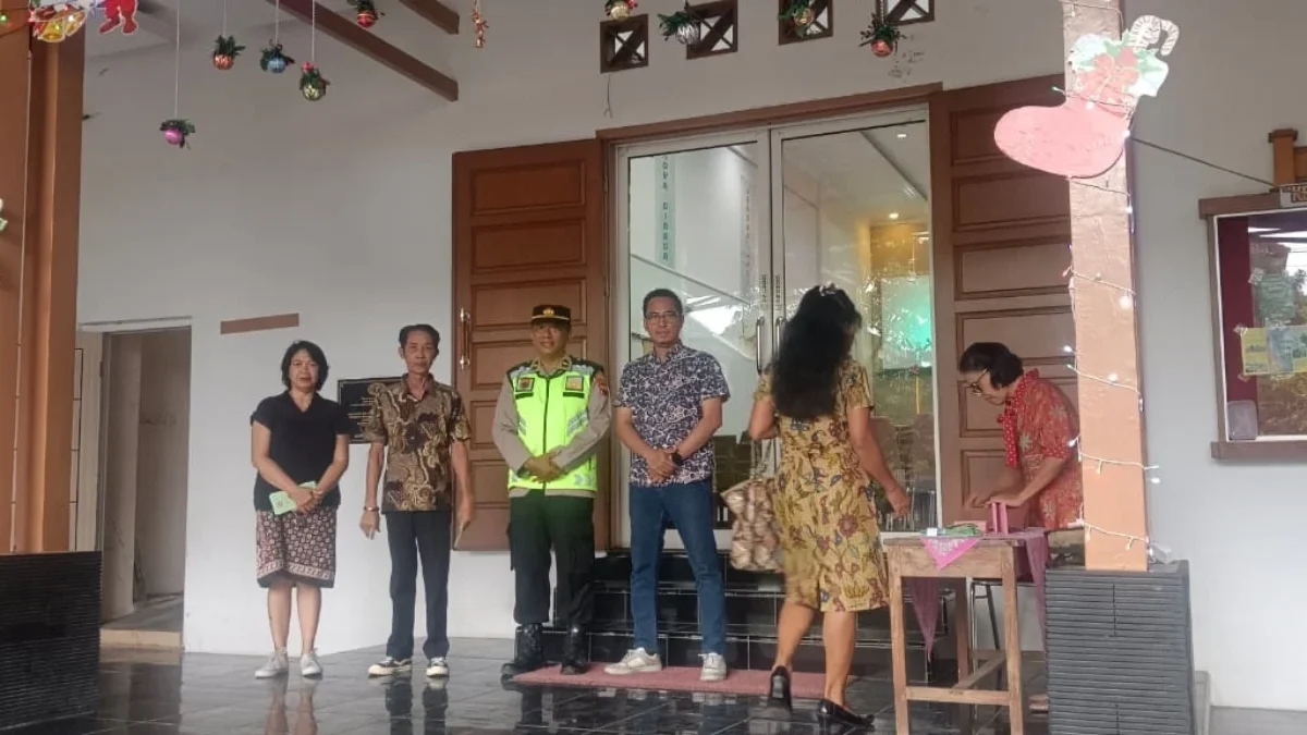 Polsek Kendal Perketat Pengamanan Ibadah Minggu di Dua Gereja Pasca-Natal