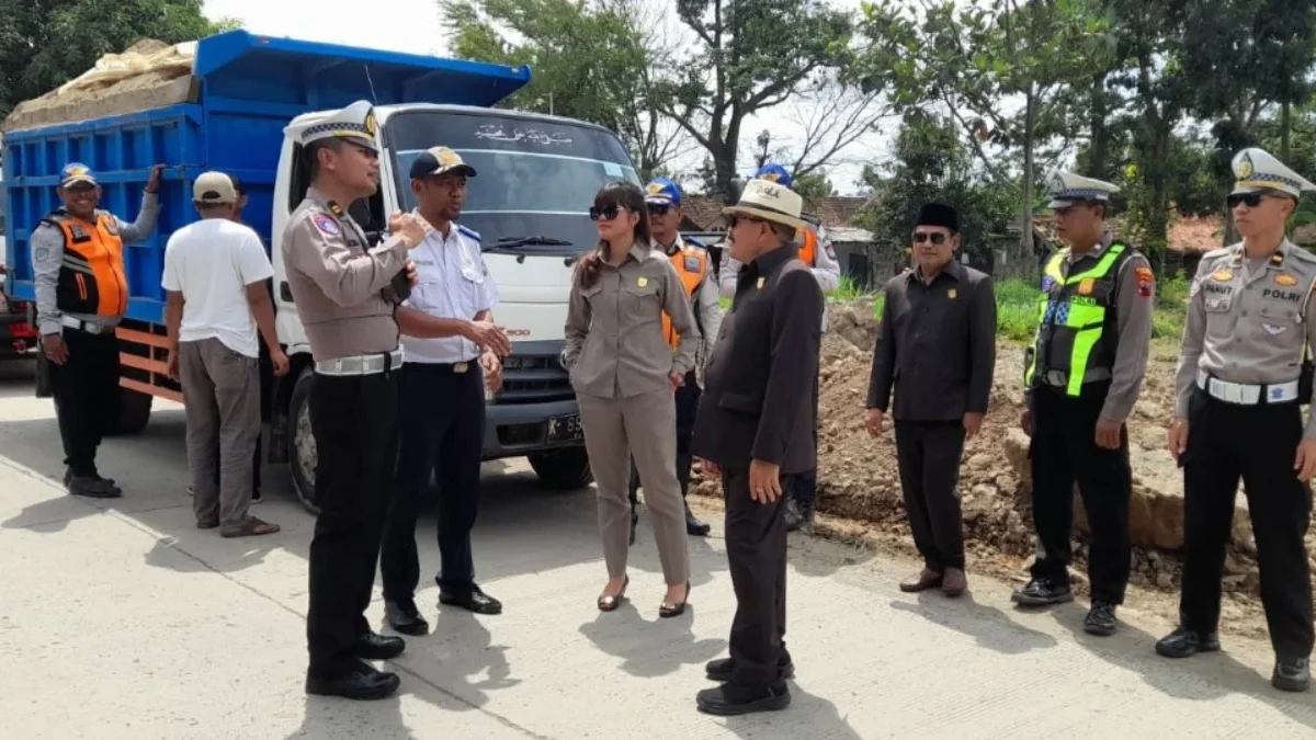 Operasi Gabungan Ungkap Banyak Dump Truck Langgar Keamanan di Kendal