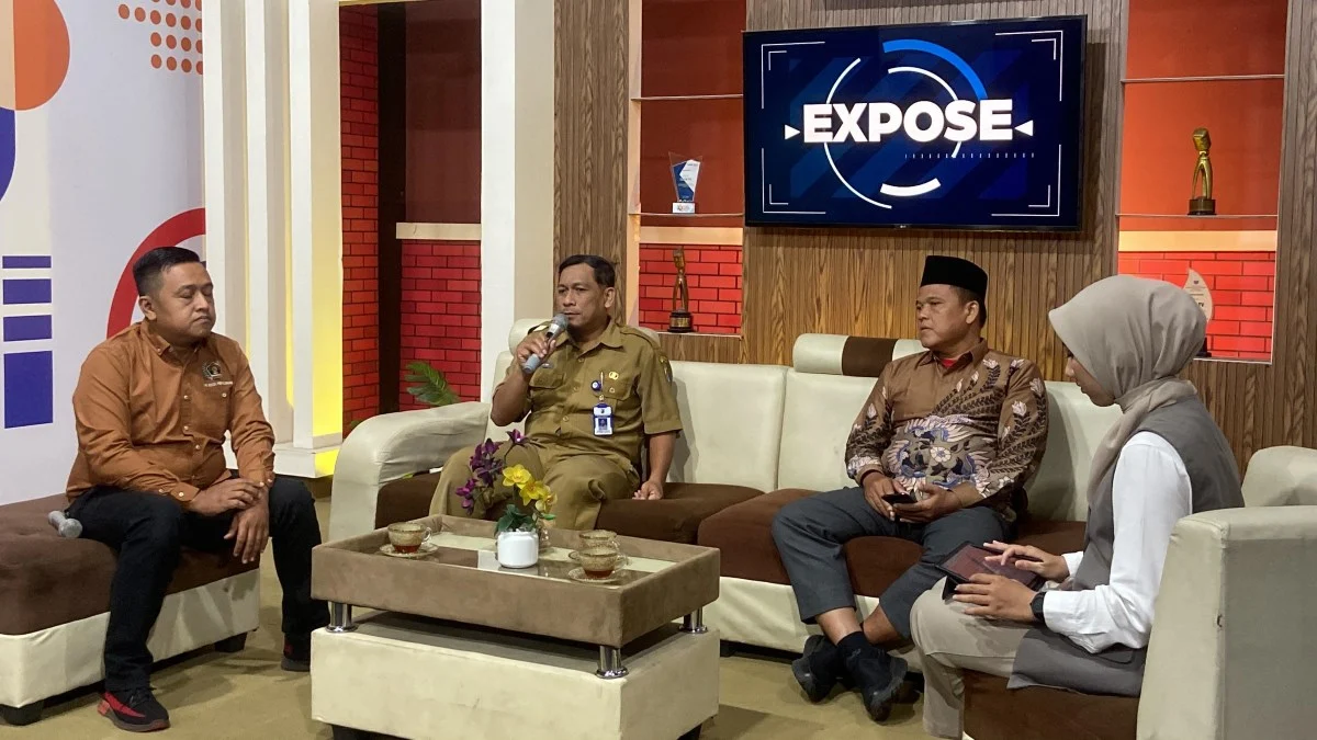 PWI Kota Pekalongan dan Dinkominfo Gelar Talkshow Tantangan Jurnalisme di Era Digital