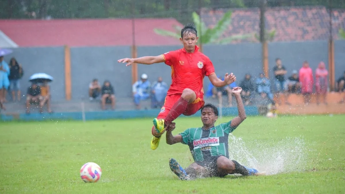 Persibat Batang Raih Kemenangan Telak 4-1 atas Bintang Timur Pekalongan di Tengah Hujan Deras