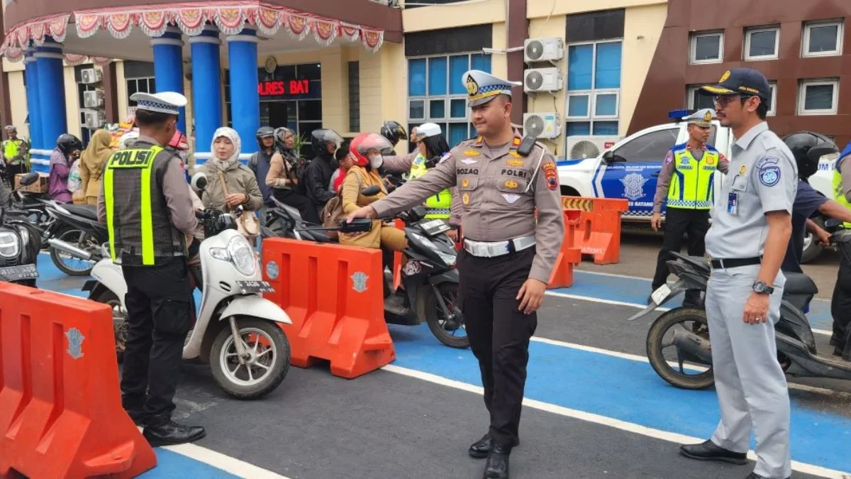 Satlantas Polres Batang Tindak 71 Pelanggar dalam Sosialisasi Pajak Kendaraan Bermotor