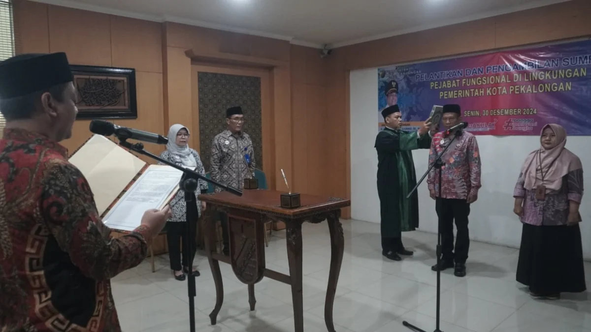 Wali Kota Pekalongan Lantik Dua Pejabat Fungsional untuk Perkuat Pelayanan Publik