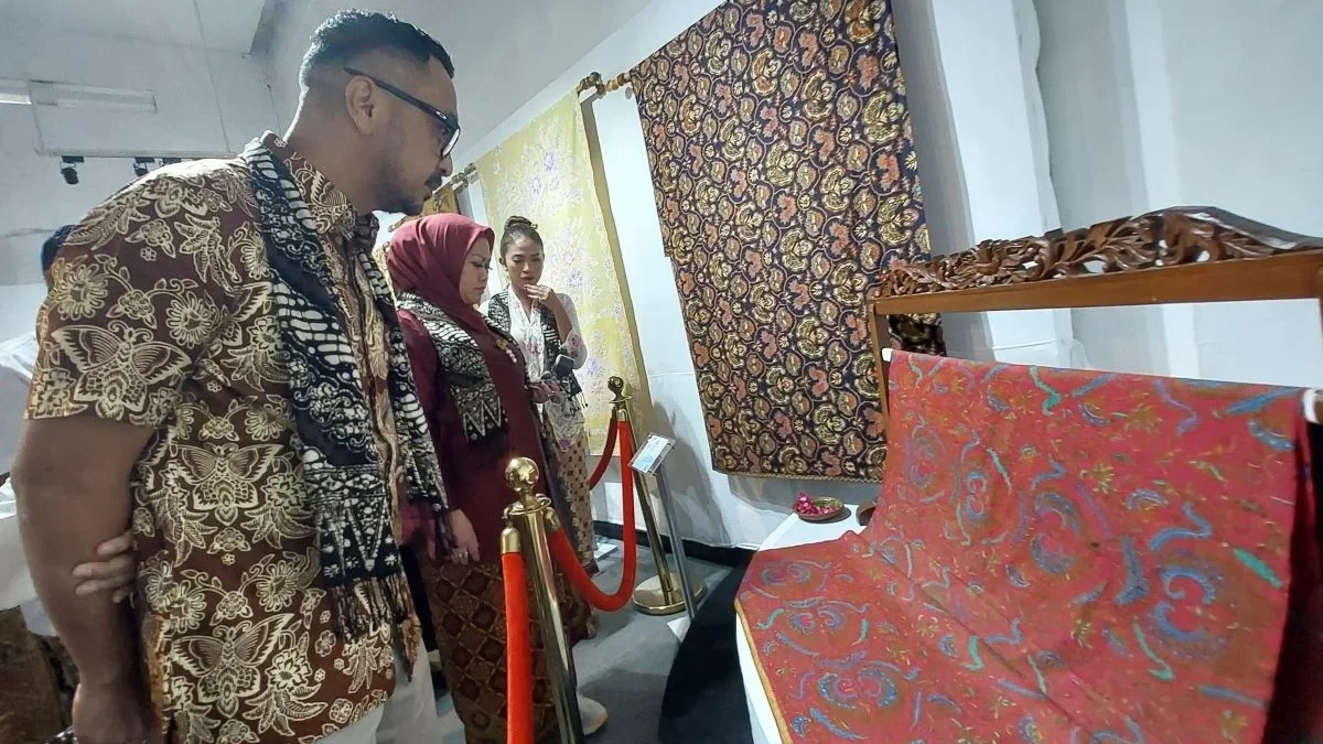 Wamenbud Giring Ganesha Dorong Pelestarian Batik Pekalongan: Inspirasi untuk Generasi Muda