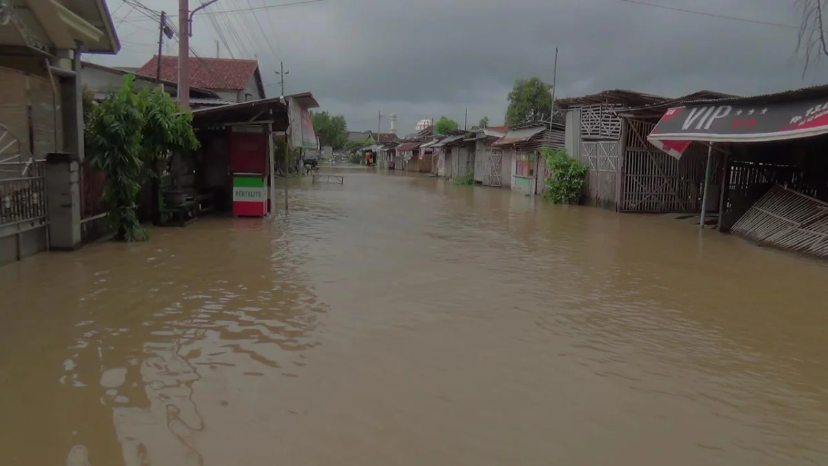 Banjir Rendam 11 Kelurahan di Kendal, Hujan Semalaman Picu Meluapnya Sungai Kendal