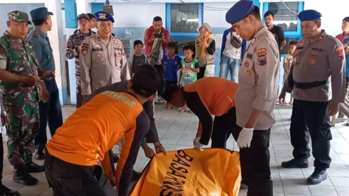 Kapal Nelayan Tenggelam di Wonokerto: 15 Selamat, 1 Tewas, 2 Masih Hilang