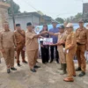 Paguyuban Kades Bahurekso Kendal Beri Donasi untuk Empat Desa Terdampak Banjir dan Longsor