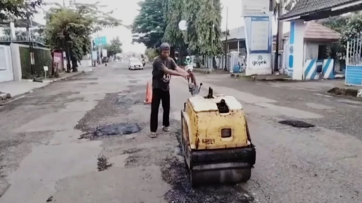 Pemkot Pekalongan Percepat Perbaikan 31 Ruas Jalan Rusak, Target Rampung Akhir Februari 2025