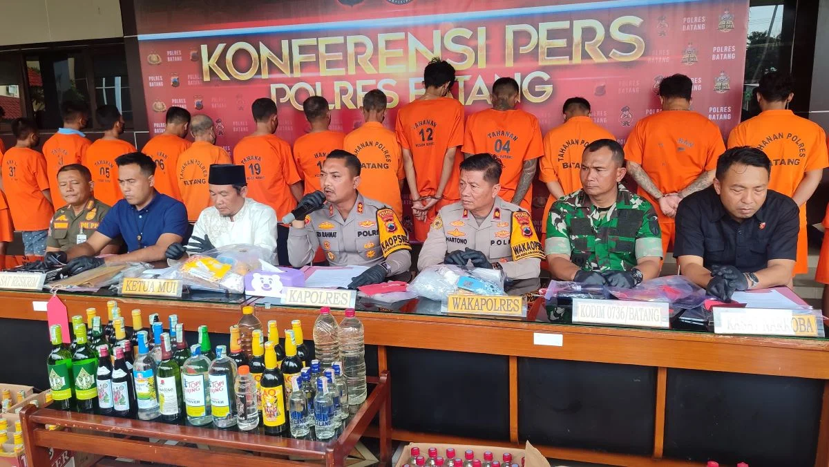 Polres Batang Amankan 59 Pasangan dan Ribuan Botol Miras dalam Operasi Cipta Kondisi