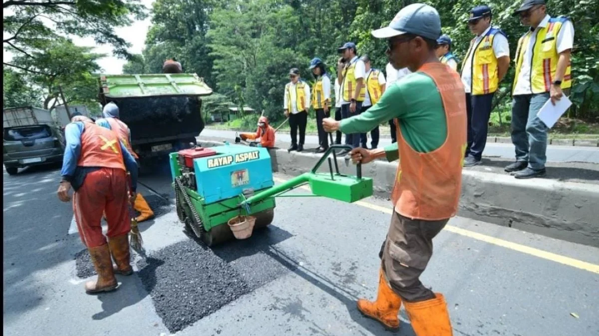 Wamen PU Targetkan Perbaikan Jalan Pantura Rampung H-10 Lebaran