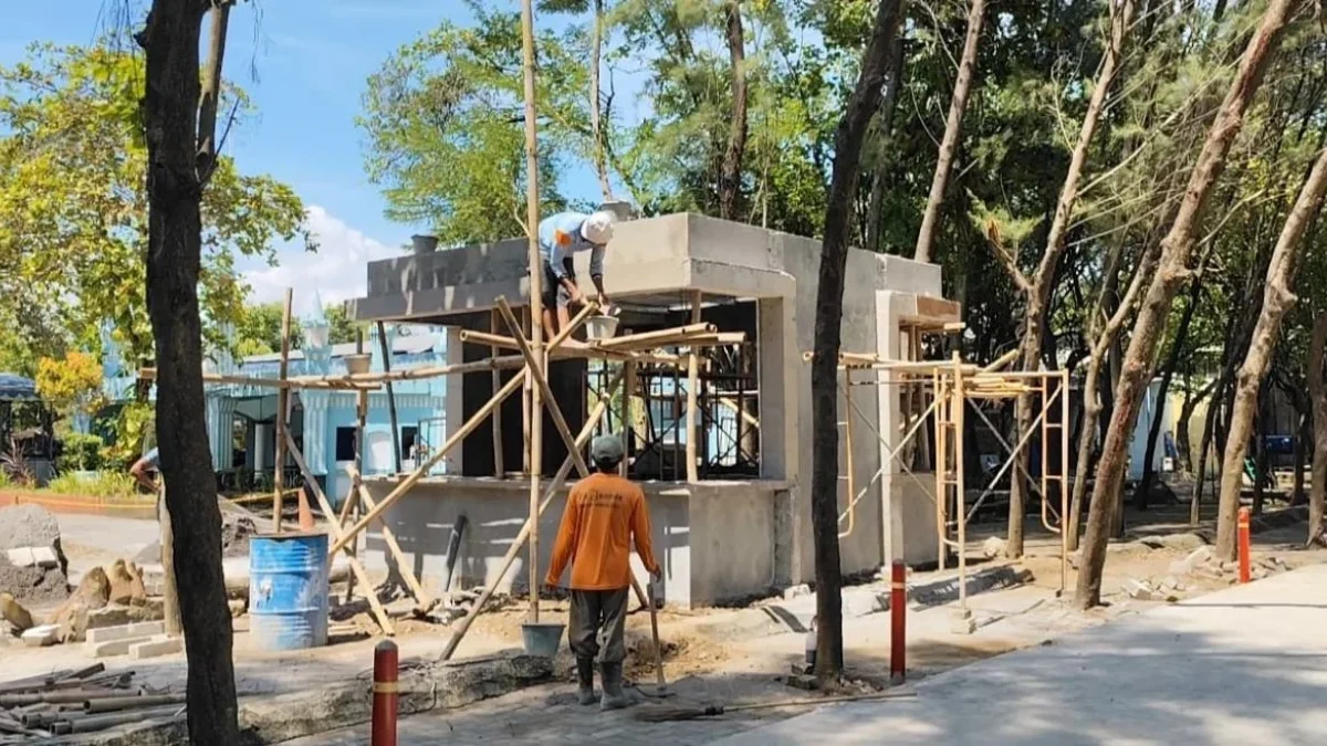 Pantai Cahaya Kendal Berbenah Jelang Libur Lebaran, Hadirkan Wahana Baru untuk Wisatawan