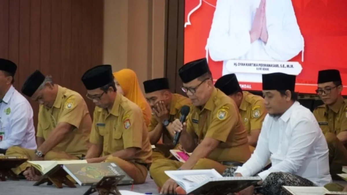 Sejuknya Ramadan di Pemkab Kendal, Pejabat dan ASN Rutin Tadarus Al-Qur’an di Pendopo