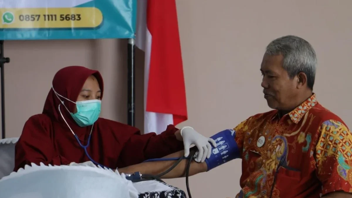 UHC Resmi Diterapkan di Pekalongan, Warga Bisa Berobat Gratis Hanya dengan KTP