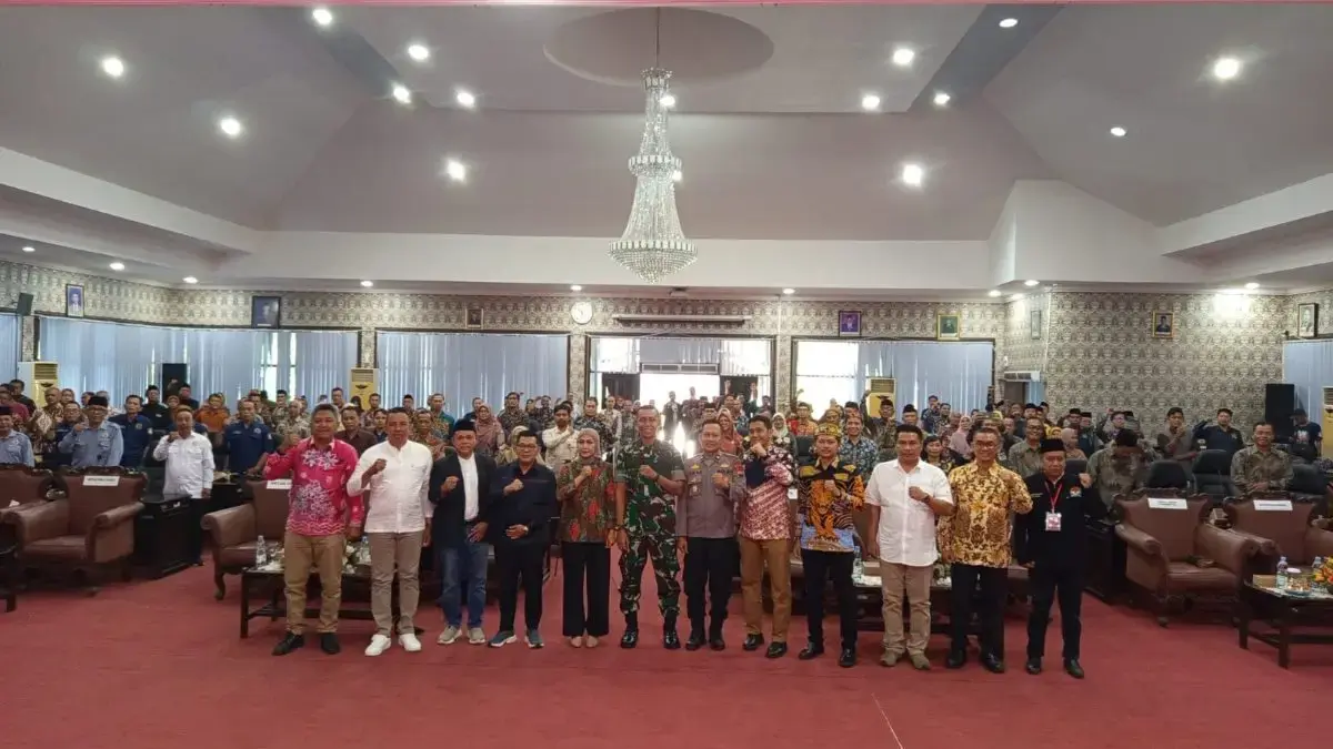 Bupati Kendal Janji Kaji Regulasi demi Tingkatkan Kesejahteraan Anggota BPD, Sugiyarto Terpilih Kembali Pimpin
