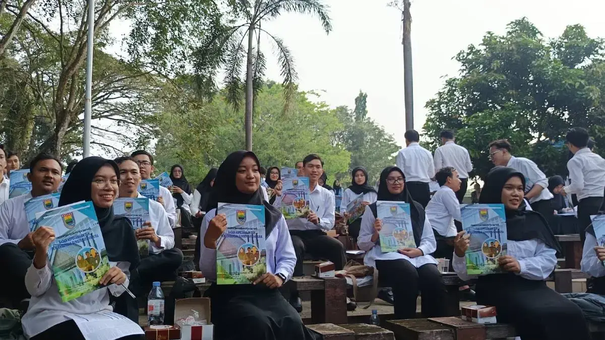  Dorong ASN Makin Moncer, Bupati Batang Minta Lanjut S2 Lewat Beasiswa LPDP, Gratis Kursus Bahasa Inggris!