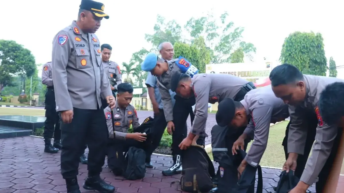 Hari Buruh 2025, Polres Pekalongan Siaga 1 dan Kirim 64 Personel Bantu Amankan May Day di Semarang