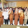 Wawalkot Pekalongan Hj. Balgis Diab resmikan koperasi warga Bendan Kergon