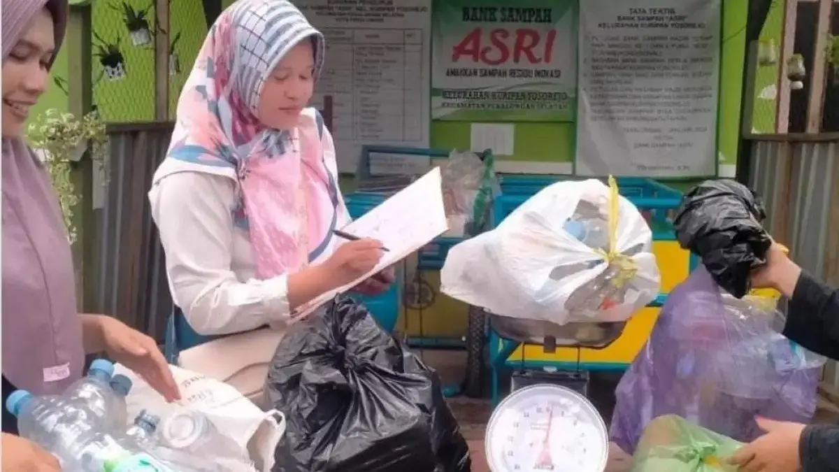 Kuripan Yosorejo Kota Pekalongan Kembangkan Bank Sampah, Dorong Inovasi Lingkungan Berkelanjutan dari RT hingg