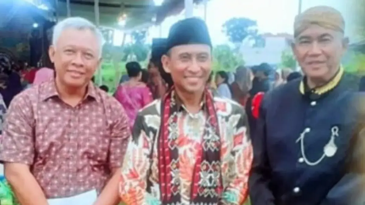 Merti Dusun Masiran Boja Meriah, Suguhkan Kirab Gunungan hingga Wayangan Semalam Suntuk