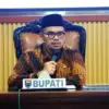Seragam Sekolah Gratis untuk Siswa Baru SD dan SMP di Batang, UMKM Lokal Jadi Prioritas Pengadaan