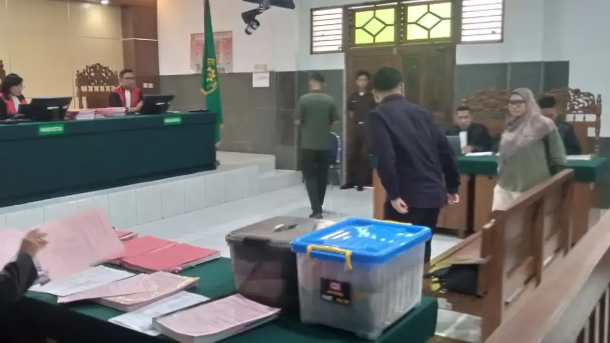 Sidang Kasus Penyiraman Air Keras: Dokter Jiwa Sebut Terdakwa Alami Gangguan Mental Akibat Konsumsi Zat