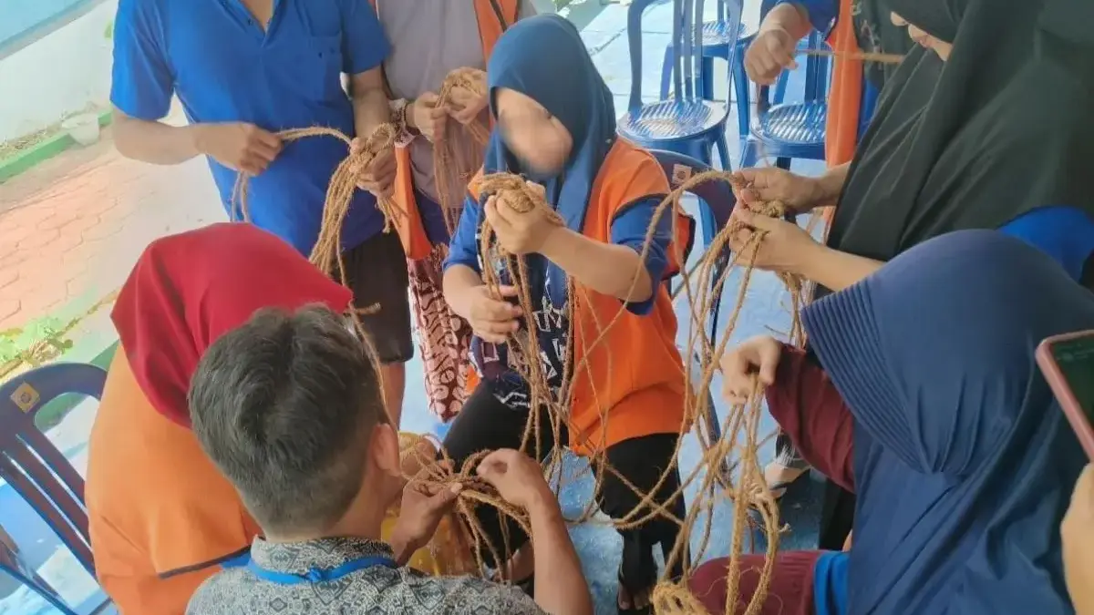 Warga Binaan Rutan Pekalongan Dilatih Bikin Mainan Anjing, Tembus Pasar Ekspor