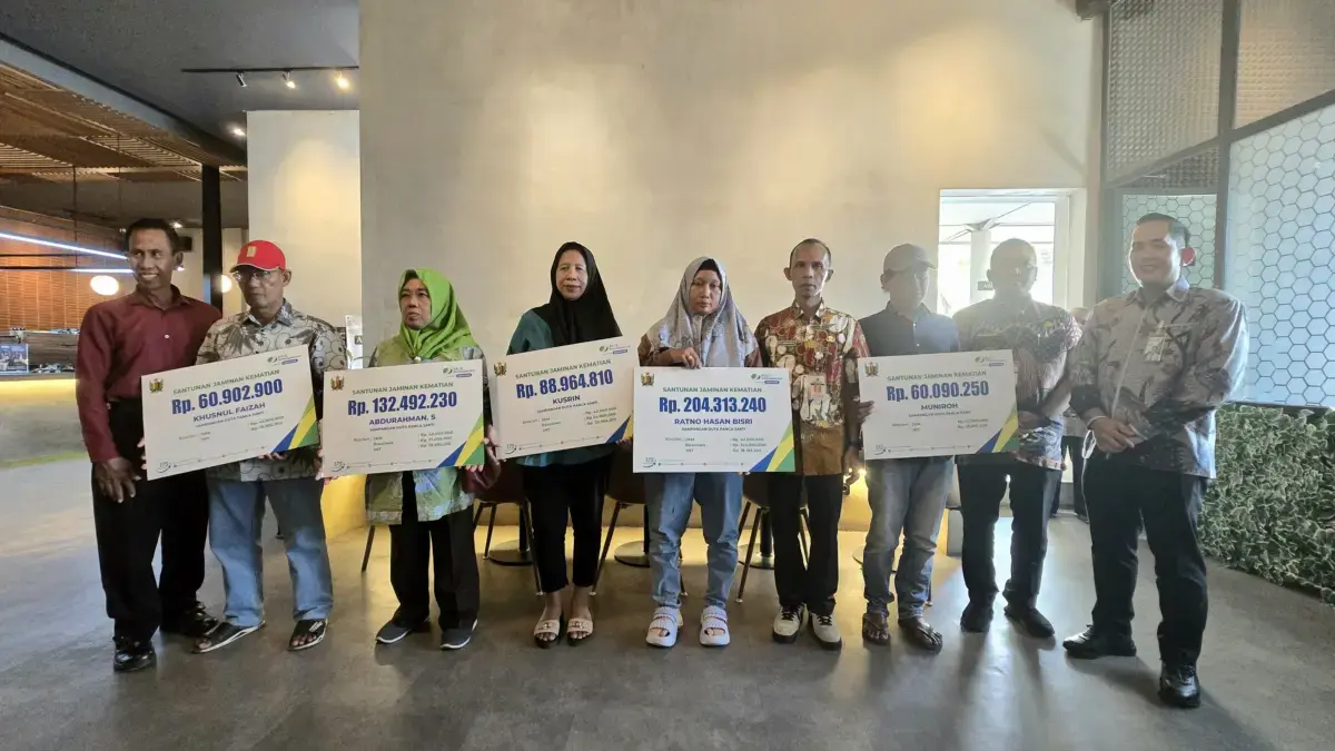 BPJS Ketenagakerjaan Serahkan Klaim Jaminan Kematian