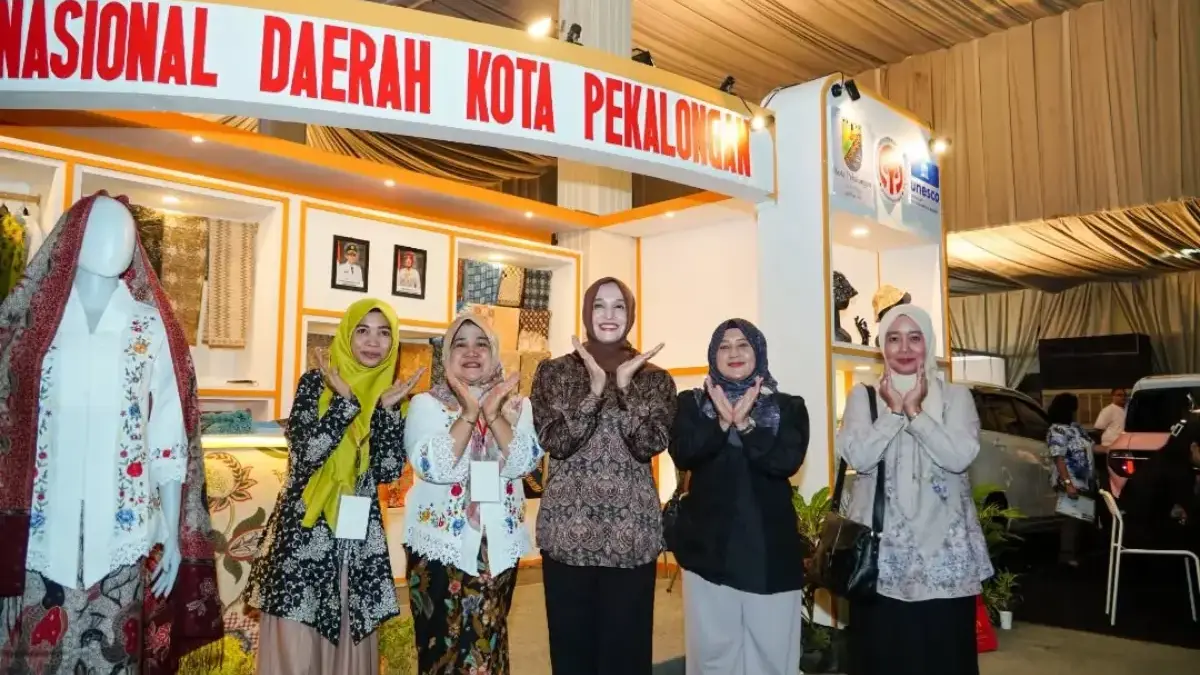 Batik dan UMKM Pekalongan Tampil Mempesona di Jateng Fair 2025