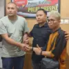 Drama Bule Iran di Pasar Limpung Batang: Dikira Hipnotis, Nyaris Diamuk Warga Akibat Salah Paham Bahasa!