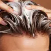 Kesalahan Fatal Saat Keramas yang Bikin Rambut Rontok Diam-diam