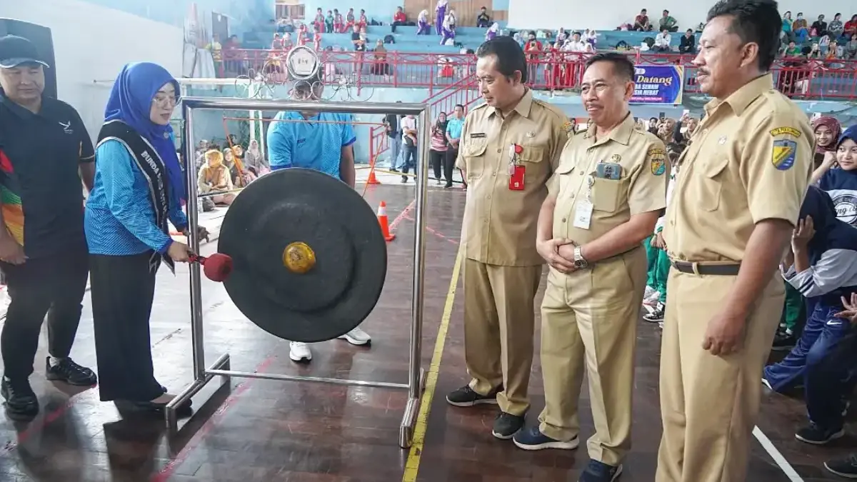 GOR Jetayu Kota Pekalongan Semarak oleh Lomba Senam Anak Indonesia Hebat