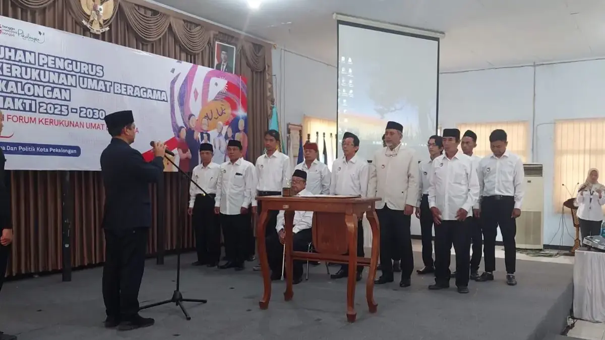 Pengurus FKUB Pekalongan Masa Bakti 2025–2030 Dikukuhkan, Wali Kota Apresiasi Kerukunan Umat!  