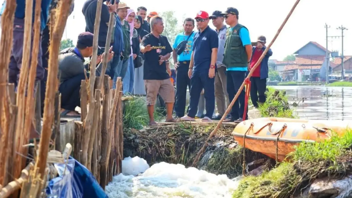 Tanggul Sungai Bremi Jebol, Pekalongan Utara Kebanjiran, Pemkot Langsung Lakukan Penanganan Darurat