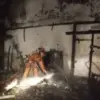 Warung Makan di Kedungwuni Pekalongan Ludes Dilalap Api: Diduga Kompor Lupa Dimatikan!    