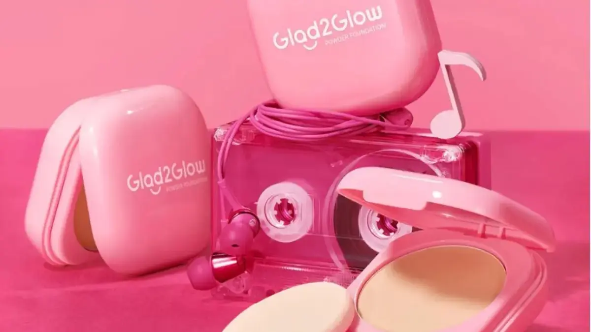 Review Glad2Glow Perfect Blurring Powder Foundation