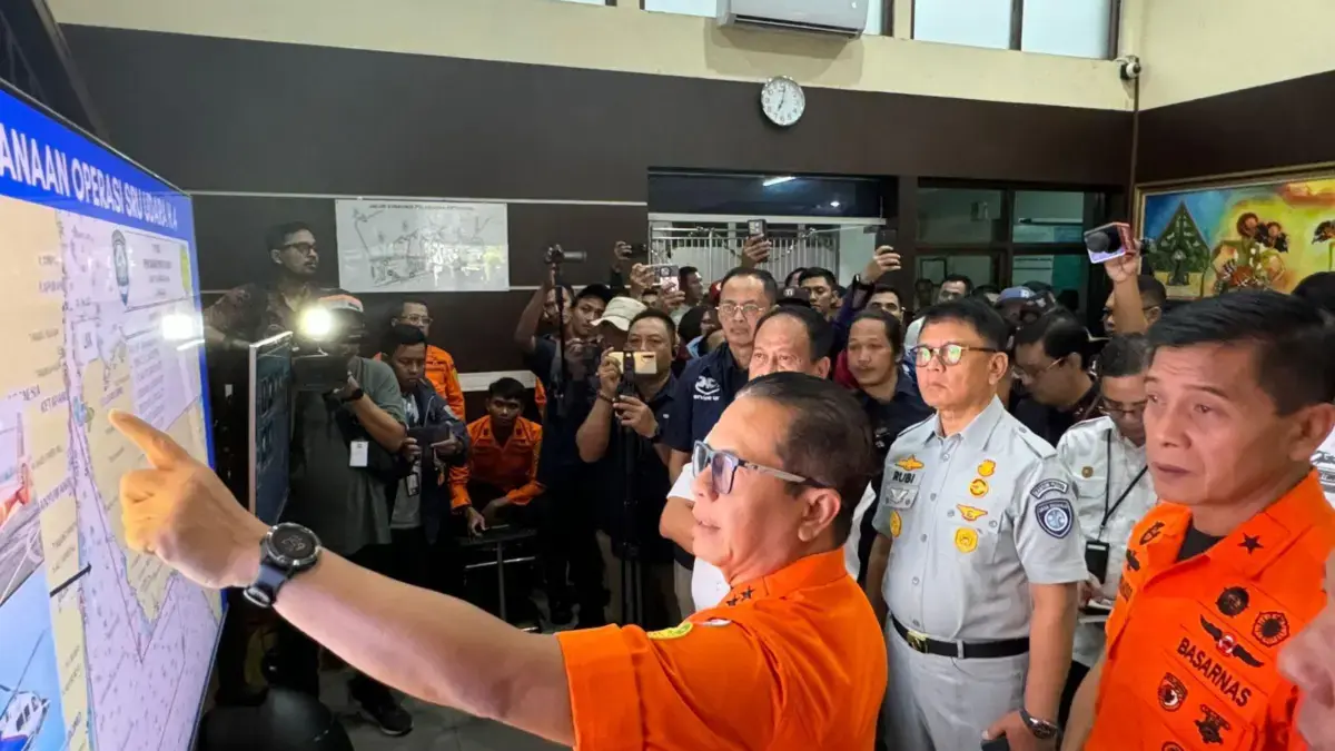 Evakuasi KMP Tunu Pratama Jaya