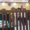 KTP Palsu untuk Kredit Mobil: Warga Pekalongan Jadi Terdakwa, Rugikan Perusahaan Rp413 Juta!