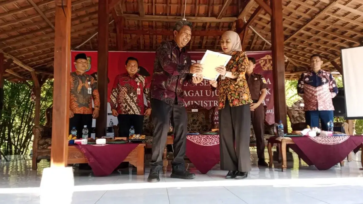 Kapasitas Sekdes Jadi Ujung Tombak Administrasi Desa, Pemkab Kendal Gelar Seminar Peningkatan!
