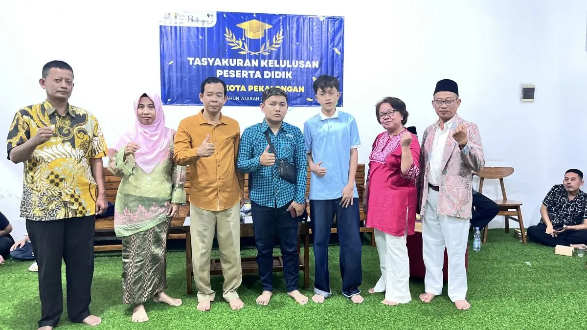 Kisah Inspiratif! Lulusan SKB Pekalongan Sukses Diterima Kuliah, Ada yang Sempat Putus Sekolah!