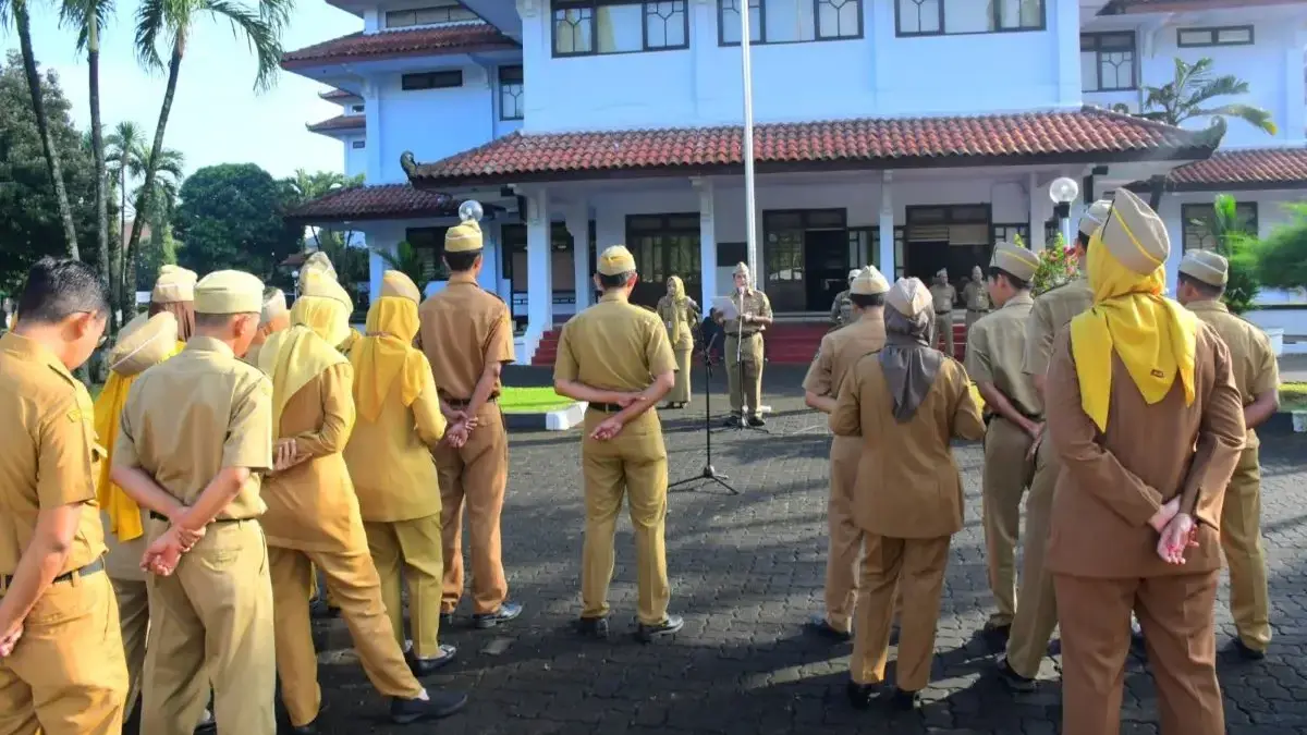 Pentingnya Keluarga untuk Indonesia Maju: Sekda Pekalongan Tekankan Peran Pemerintah di Peringatan Harganas 20