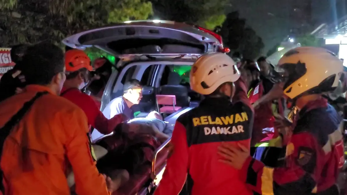 Petugas damkar kota pekalongan pingsan