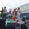 Puncak HUT Kendal ke-420: Karnaval SCTV Hadirkan Stevan Pasaribu hingga Five Minutes, Hibur Ribuan Warga!