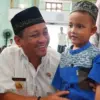 Wali Kota Pekalongan dan Forkopimda Beri Santunan Anak Yatim di Masjid Al Ikhlas