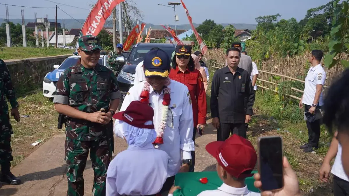 TMMD Sengkuyung III Kendal Resmi Dibuka, Kodim Siap Cor Akses Jalan Desa Kedungsuren 585 Meter!