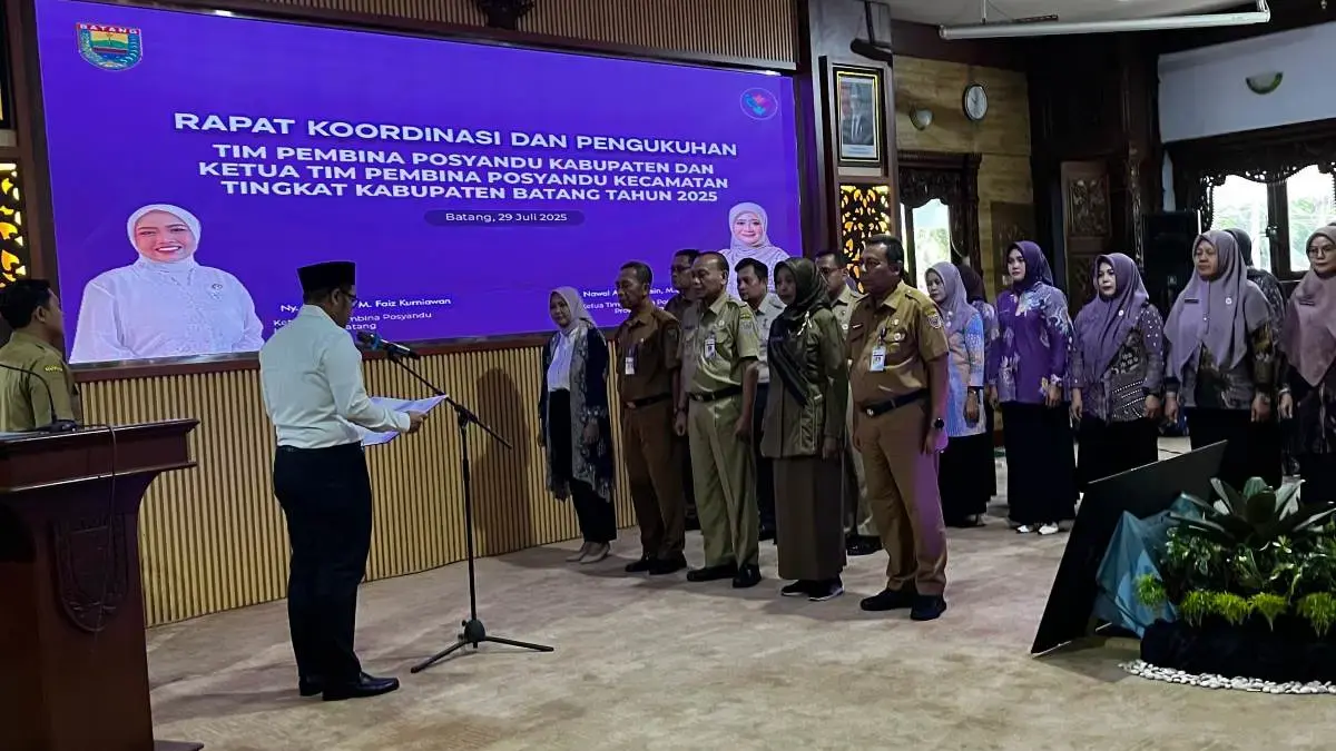 Transformasi Posyandu Batang: Bupati Faiz Siapkan Reward Promosi Jabatan & Dana Tambahan!