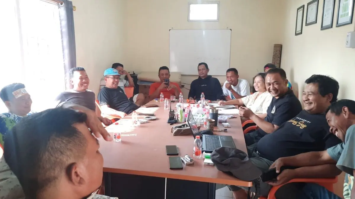 Harga Pakan Ayam Naik Signifikan, Peternak di Kendal Resah dan Rugi, Desak Pemerintah Bertindak!