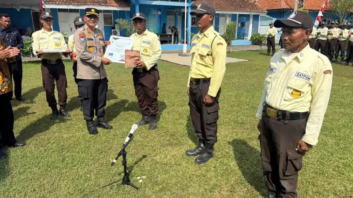 Lulus Pelatihan Gada Pratama, Puluhan Satpam di Kendal Diminta Jaga Etika Profesi!