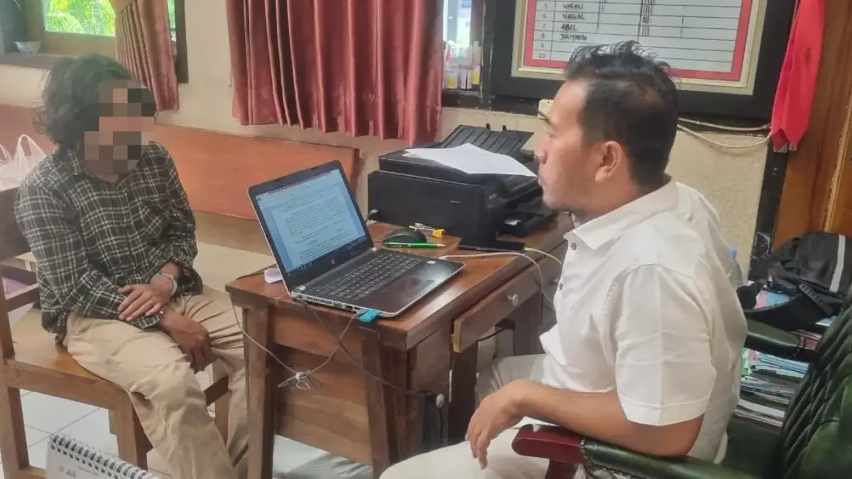 Pelaku Penusukan Depan SDN 1 Penaruban Kendal Ditangkap, Korban Tewas!
