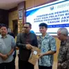 Peringkat 1 Dunia! Kiromal Katibin Kokoh di Puncak Speed Climbing, Tetap Bangga Bela Nama Batang!