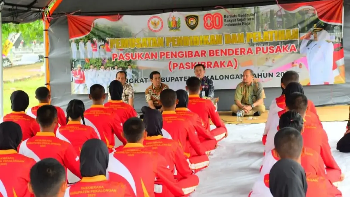 Wabup Sukirman Motivasi Calon Paskibraka Pekalongan: Manfaatkan Kesempatan & Tingkatkan Prestasi!