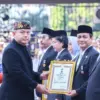Walkot Pekalongan Mas Aaf Raih Satyalancana Wira Karya dari Presiden RI